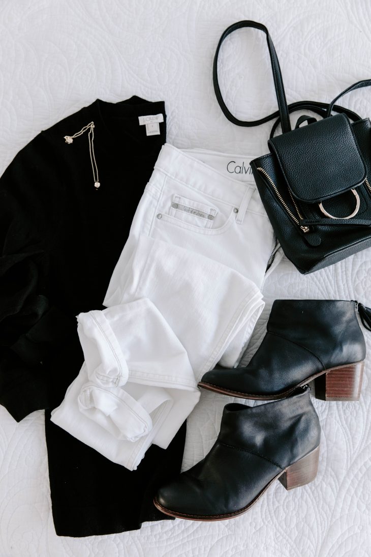 Last Minute Date Night Outfit - White jeans black top black boots 