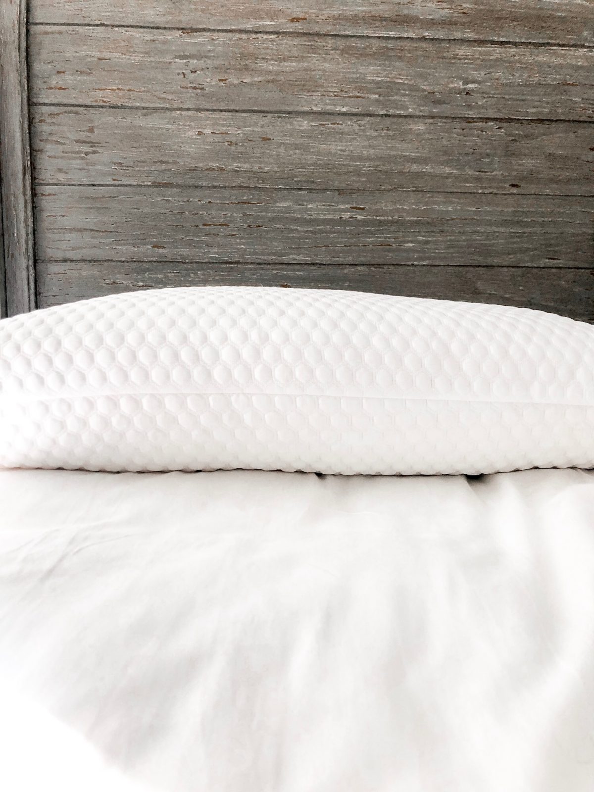 JUVEA All Natural Latex Bed Pillow