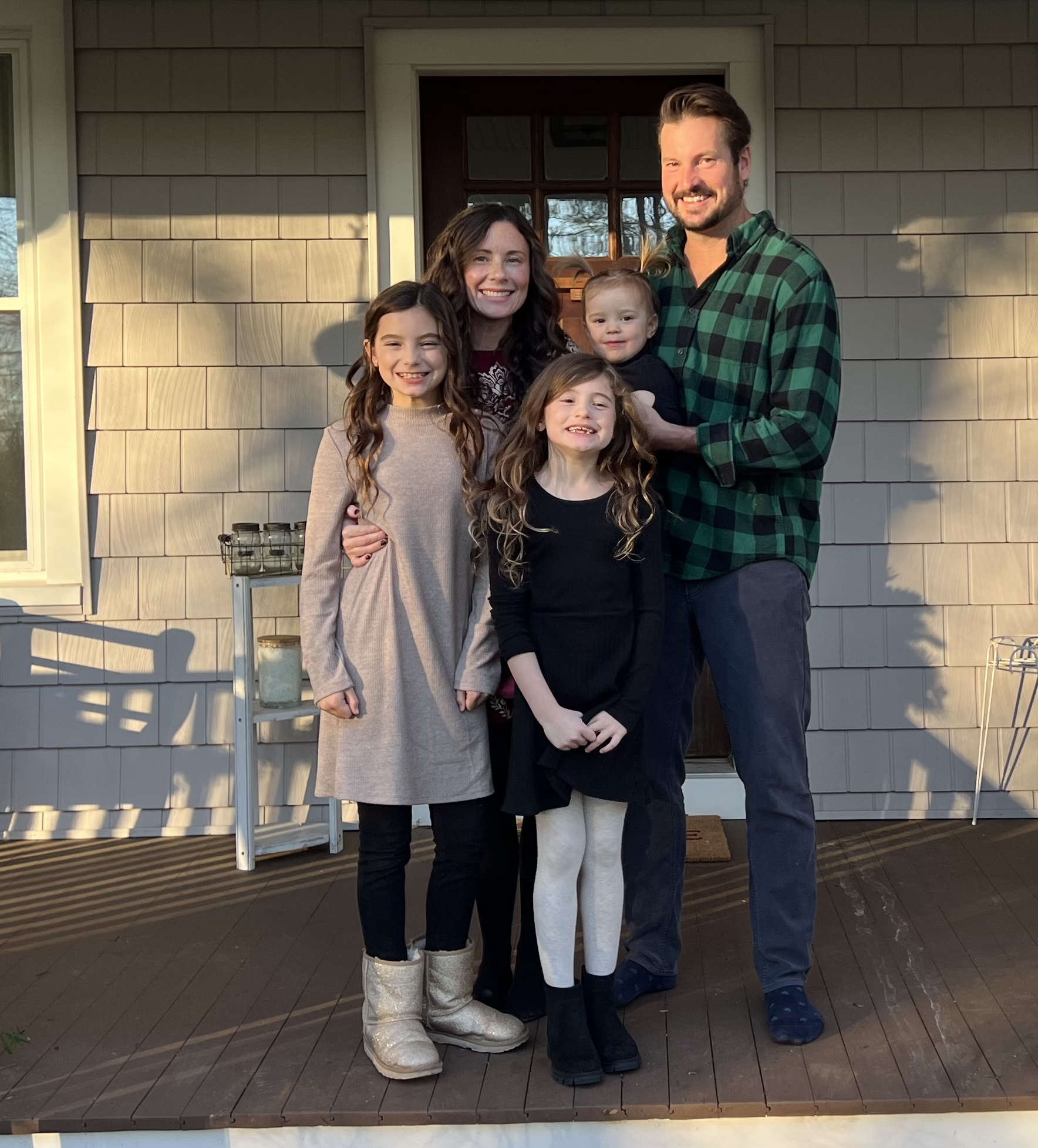 What to Wear on Thanksgiving - Houston family photo 2023