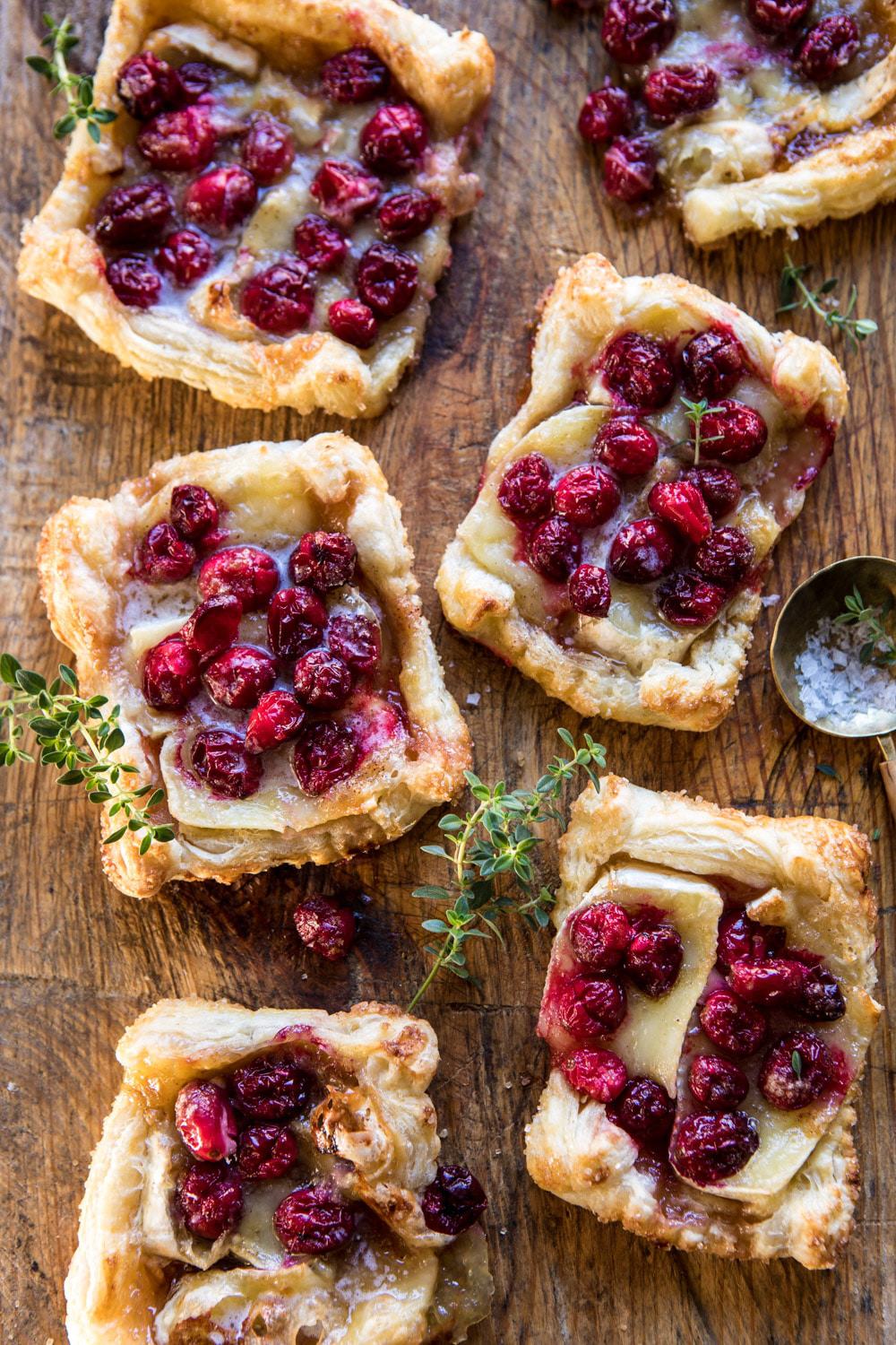 cranberry brie pastry bites