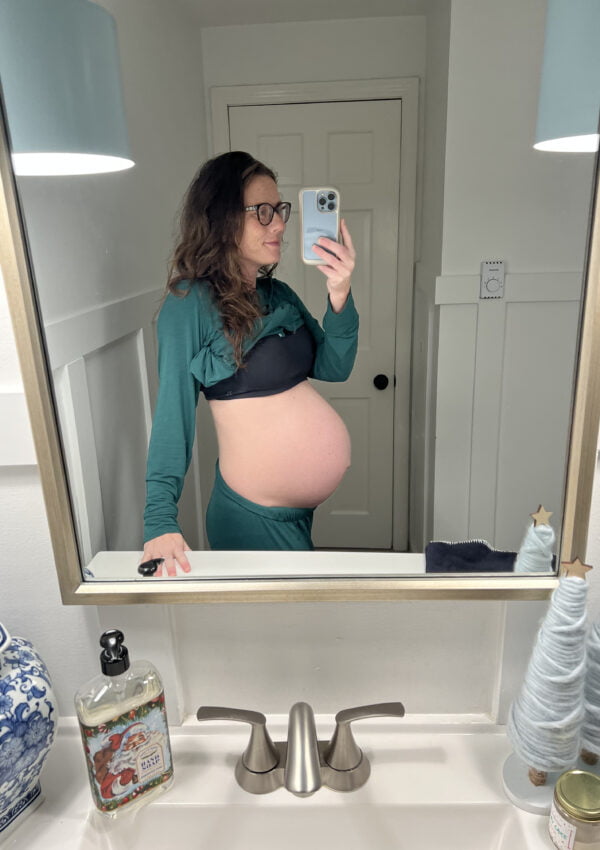 40 weeks pregnant in labor