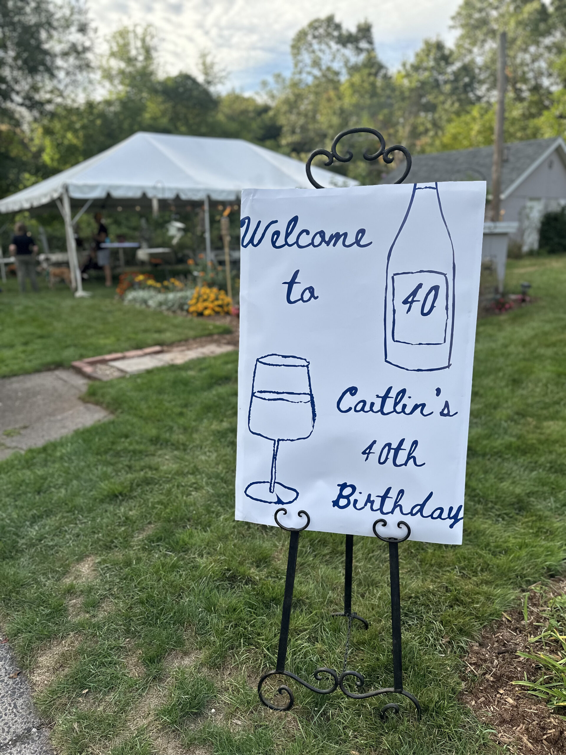 Welcome to Caitlin's 40th Birthday Party Wine Sign on Stand