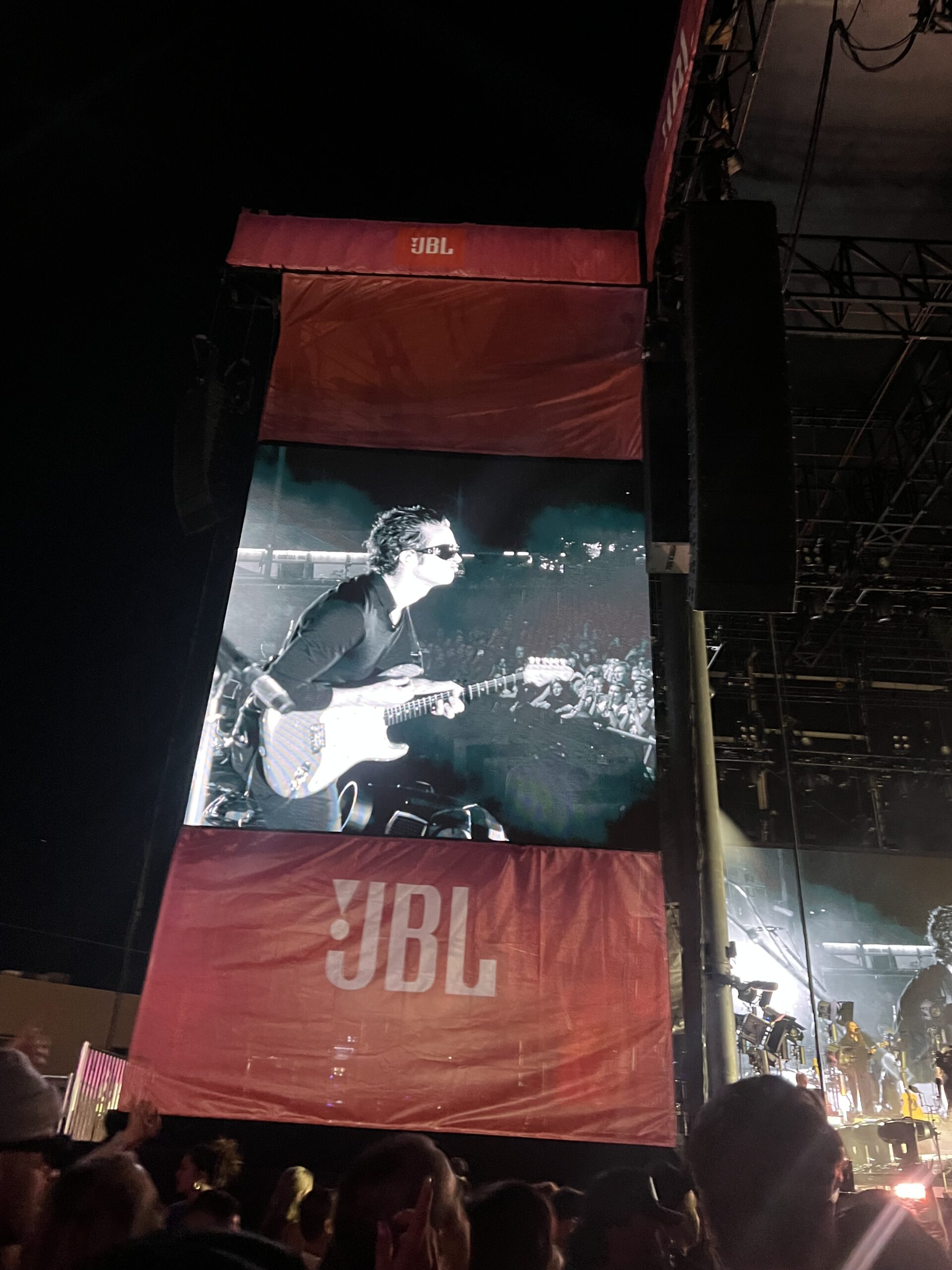 Matty Healy Life is Beautiful concert The 1975