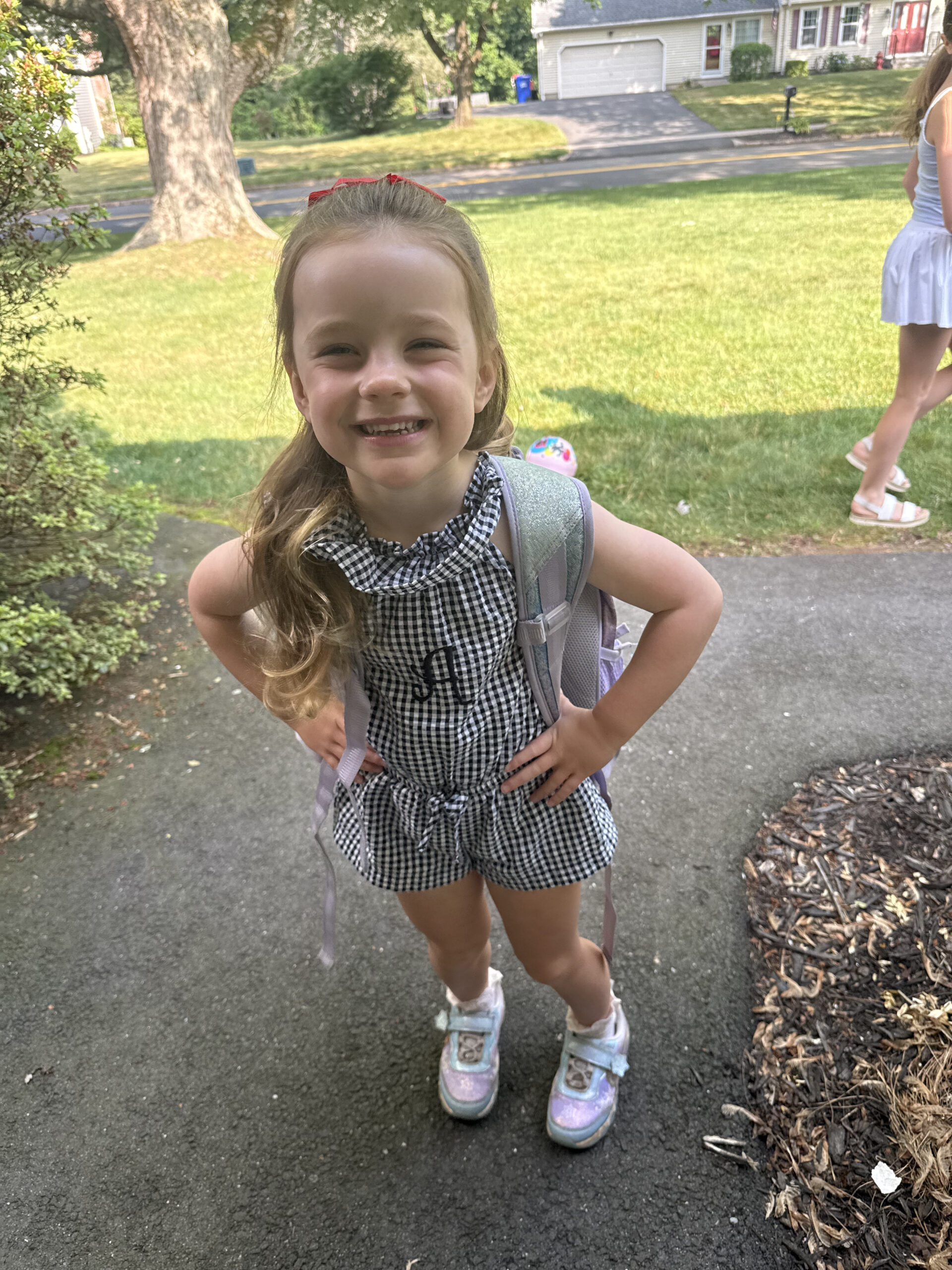 Arbor at 4½ years old with her big sisters