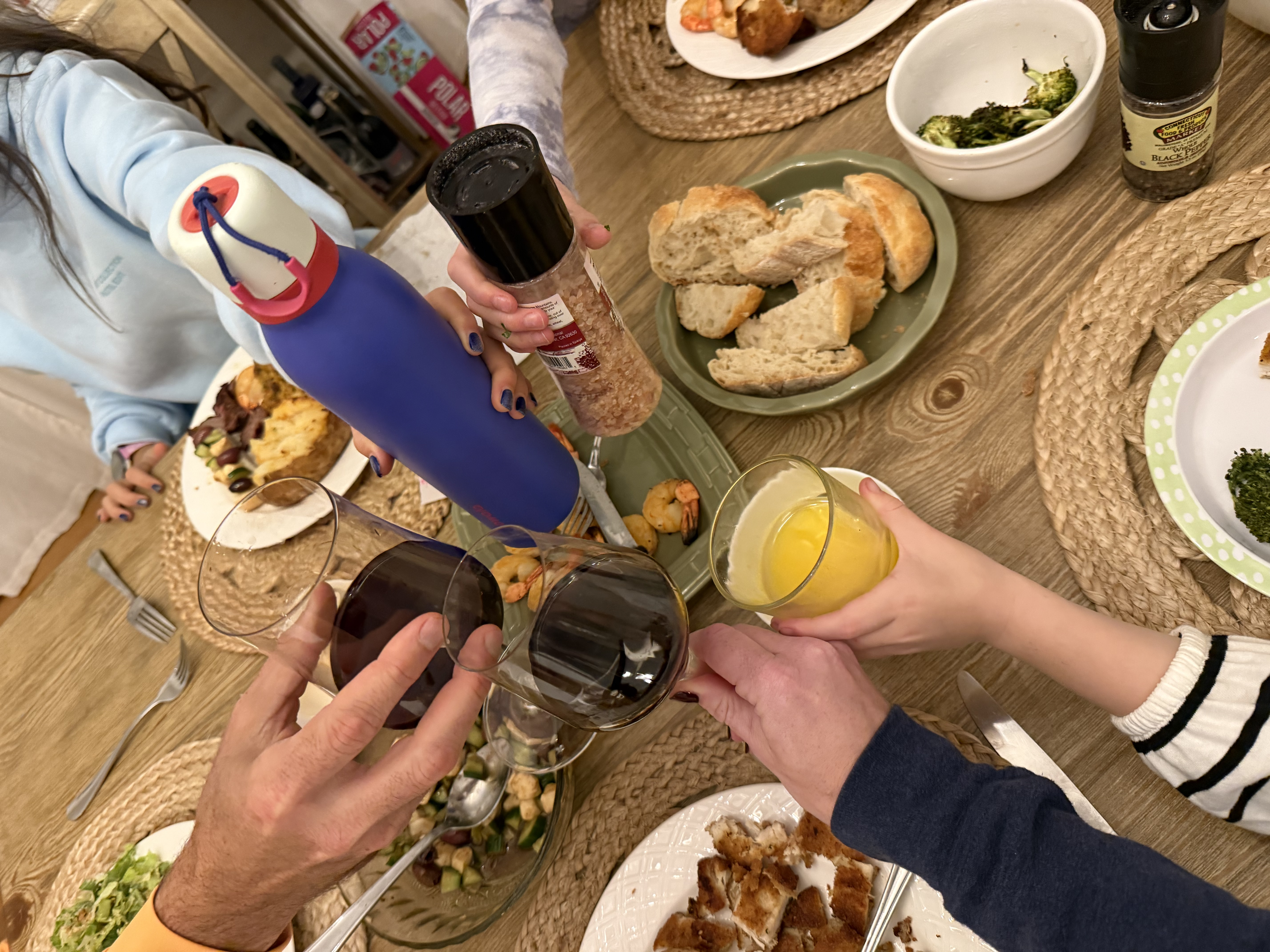 17th wedding anniversary with family of five dinner